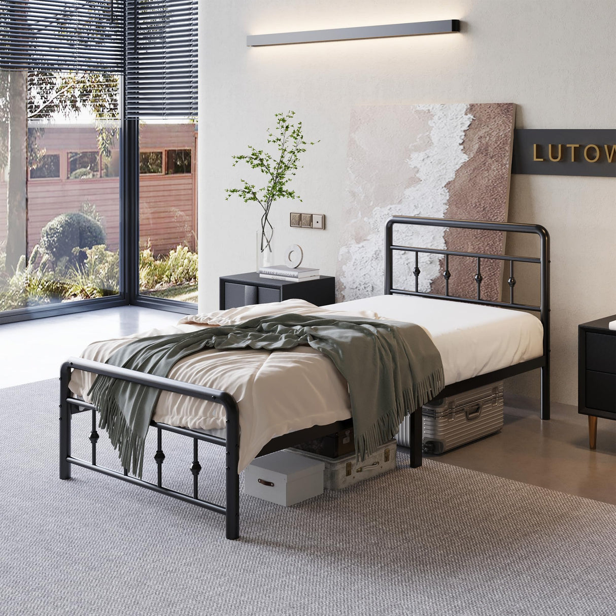 Lutown-Teen 12 Inch Twin Bed Frames with Victorian Vintage Headboard and Footboard, No Box Spring Needed, Heavy Duty Metal Mattress Foundation, Noise Free, Easy Assembly, Black Lutown-Teen