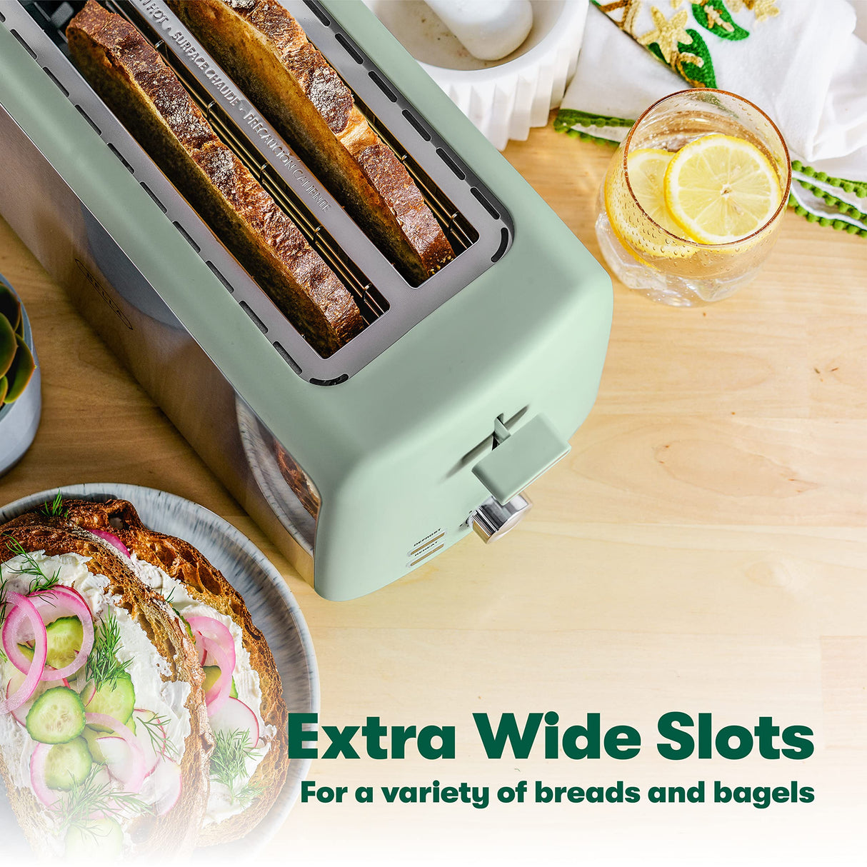 BELLA 4 Slice Toaster, Long Slot & Removable Crumb Tray, 7 Shading Options with Auto Shut Off, Cancel & Reheat Button, Toast Bread & Bagel, Stainless Steel & Sage BELLA