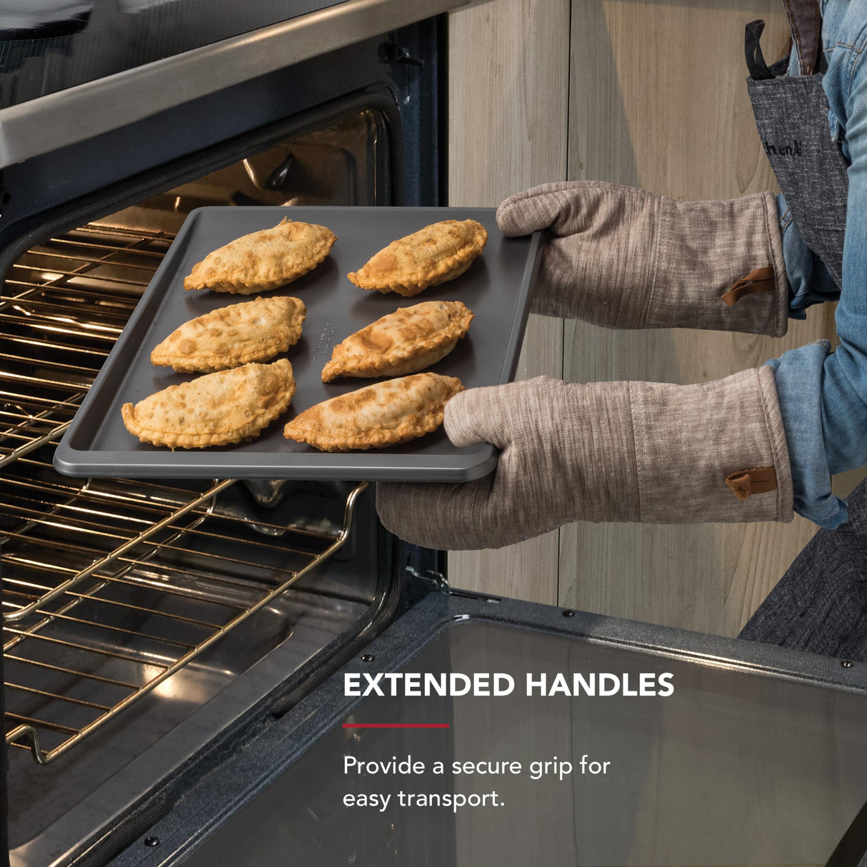 KitchenAid 13x18in Nonstick Aluminized Steel Cookie Slider, Contour Silver KitchenAid