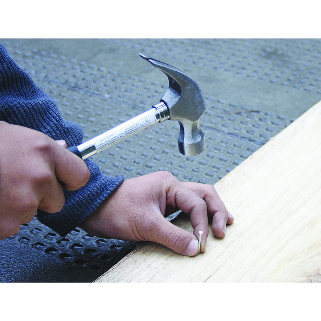 Apollo Tools Original 39 Piece General Household Tool Set in Toolbox Storage Case with Essential Hand Tools for Everyday Home Repairs, DIY and Crafts Red/Black - DT9706 Apollo