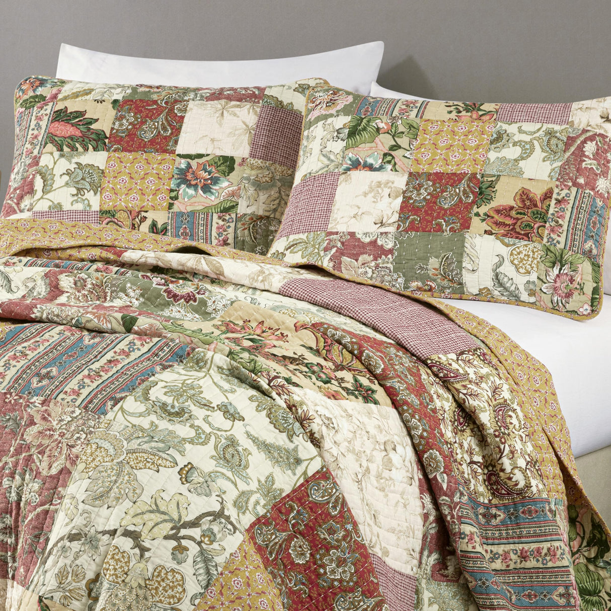 Chezmoi Collection Delaney 3-Piece Floral Patchwork Pre-Washed 100% Cotton Quilt Set, King Chezmoi Collection