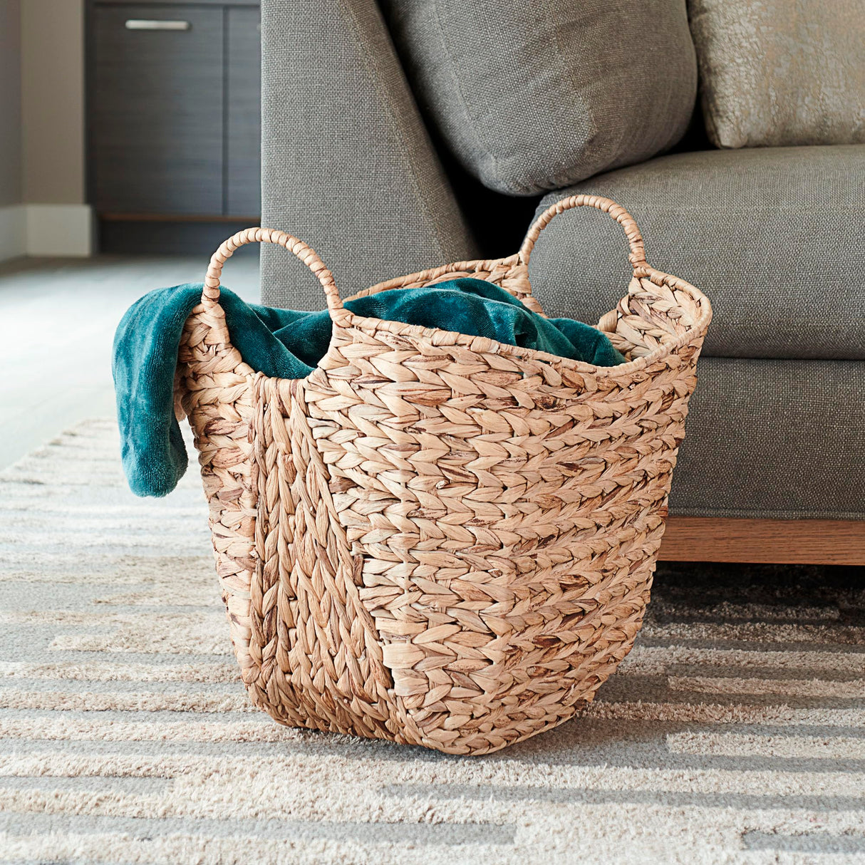 Household Essentials ML-4002 Tall Water Hyacinth Wicker Basket with Handles | Natural, Brown, Natural Household Essentials