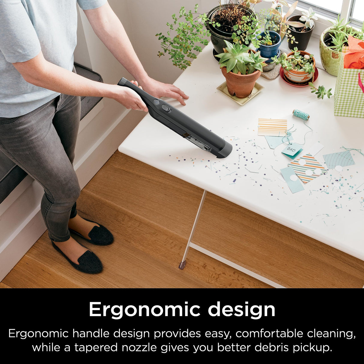 Shark WV201BK WANDVAC Cordless Hand Vac, Lightweight & Portable at 1.4 lbs. with Powerful Suction, Charging Dock, One-Touch Empty for Car & Home,Mattress,Duster Crevice Tool Included,Black(Pack of 1) Shark