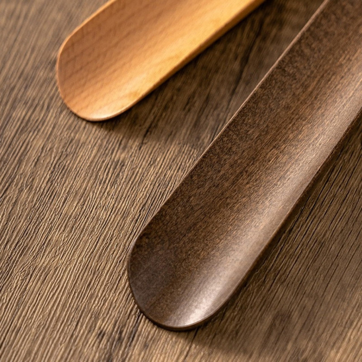 Kolbein 19.7" Long Wooden Shoehorn - Magnetic, Easy Wall Mount, Durable & Elegant Beechwood Design, Comfortable Shoe Wearing (Nut Brown) Generic