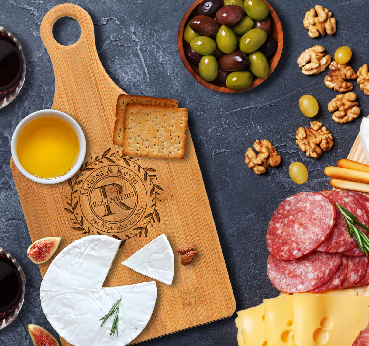 Personalized Cutting Board with Handle Customized Engraved Charcuterie Board Custom Gift for Wedding, Housewarming, Birthday Mom Gift (Bamboo) Generic