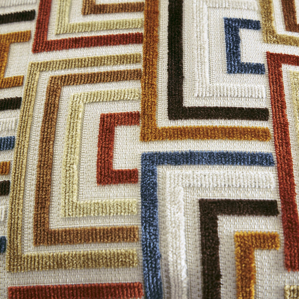 Signature Design by Ashley Danum Modern Tufted Manual Reclining Loveseat with 2 Accent Pillows, Beige Signature Design by Ashley