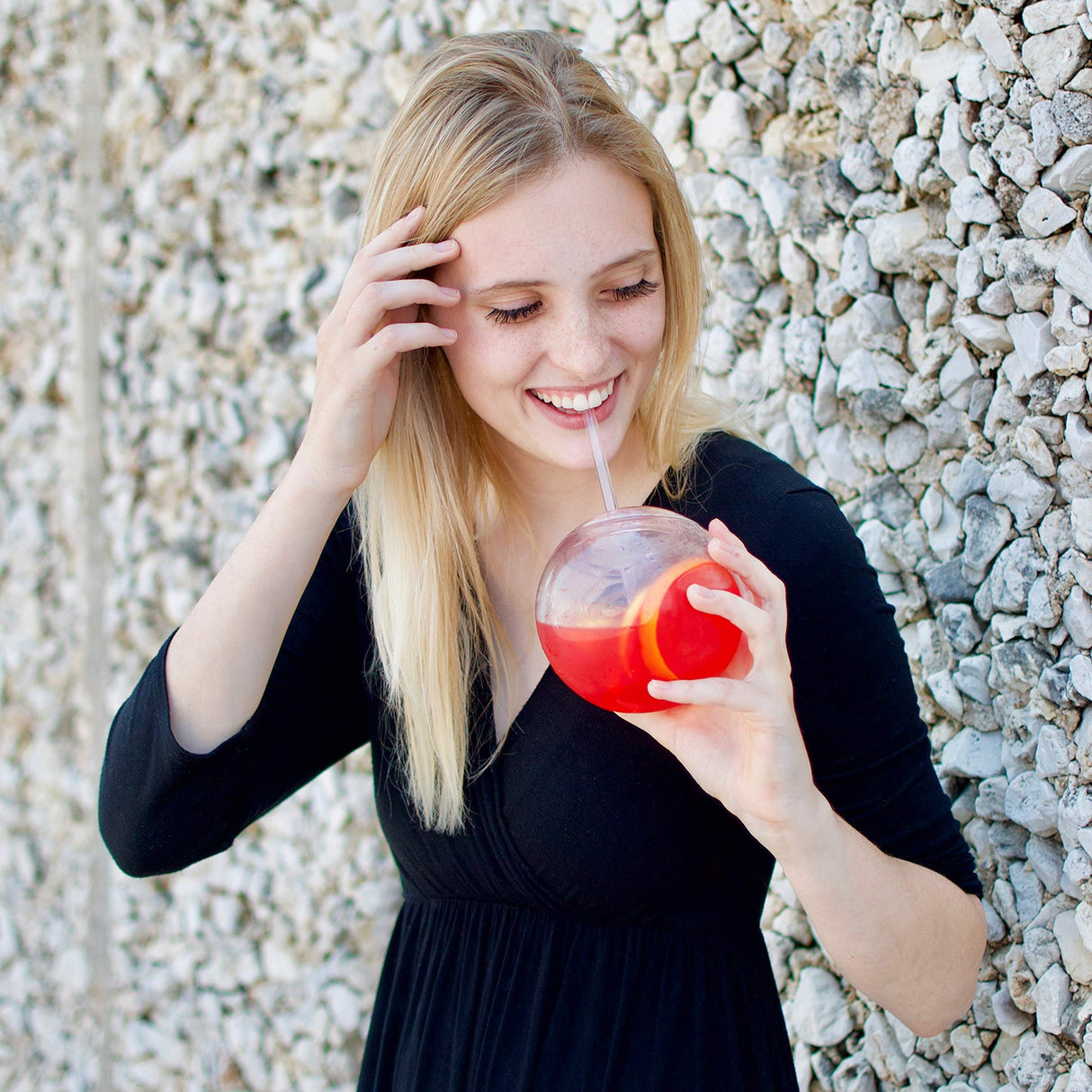 Fish Bowl for Drinks - Sphere Shaped Durable Drinking Party Cups with Cover, 4-Pack (22 oz) - Fun, Unique Design Sits Flat, 4 Straws Included - Great for Dinner and Cocktail Parties and Outdoor Use Kwirkworks