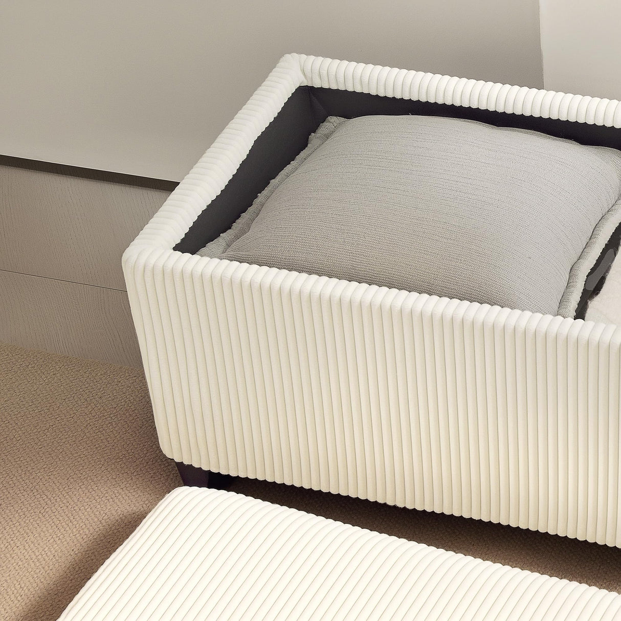 HOMCOM 44 Inches Storage Ottoman Bench, Foot Rest with Removable Lid, Legs, End of Bed Bench, Corduroy Storage Chest, Padded Seat, for Living Room, Bedroom, Entryway, Beige HOMCOM