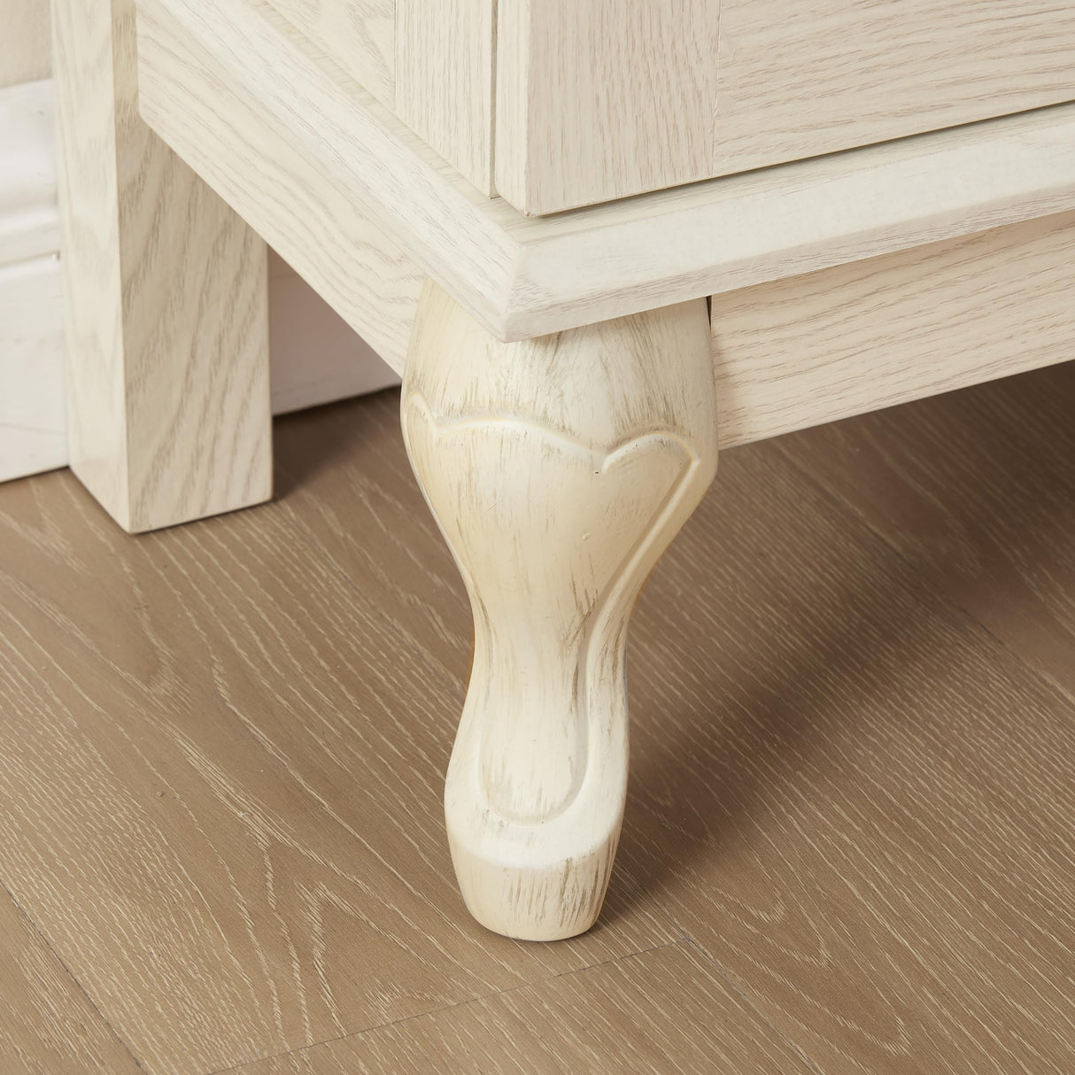 Farmhouse Display Curio Cabinet,Lighted Corner Cabinet with Tempered Glass Door & 2 Glass Shelves (E26 Light Bulb Included) YiaFurio