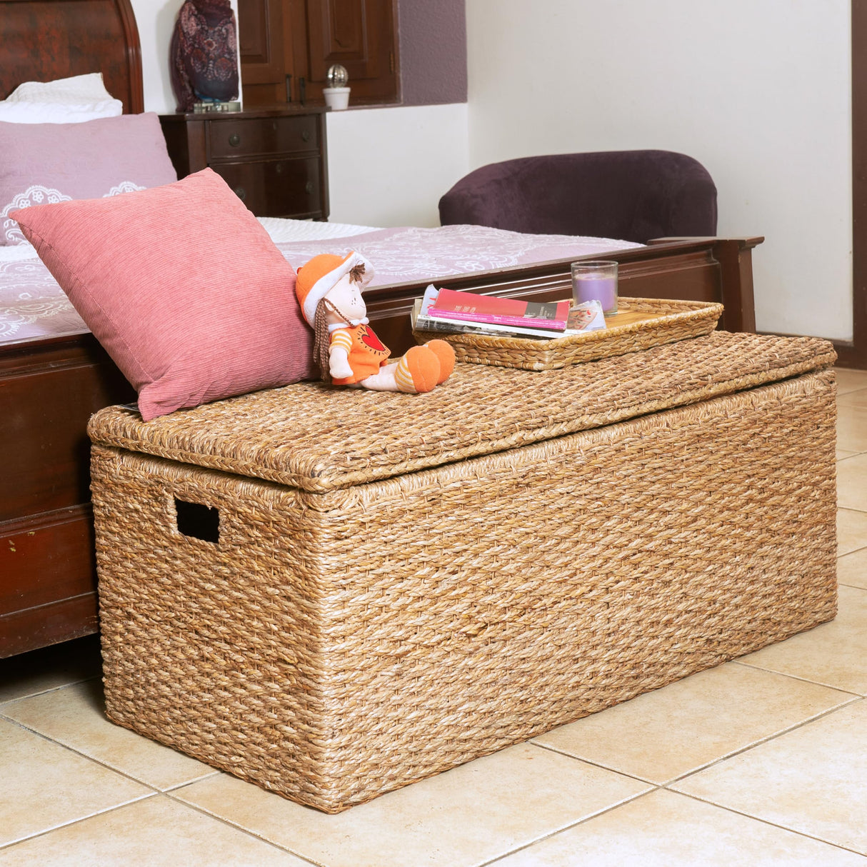 Wholestory Collective Wicker End of Bed Bench Rattan Storage Trunk and Chest Seagrass XL Organizers with Lid, Rattan Coffee Table Ottoman With Storage Handwoven Box (Extra Large) Wholestory Collective