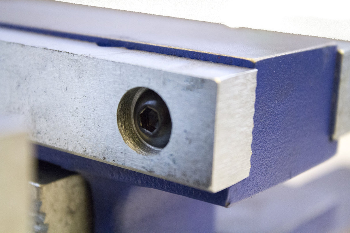 Yost Vises 855-D2 Industrial Grade Reversible Vise, 5.5", Blue Yost Tools