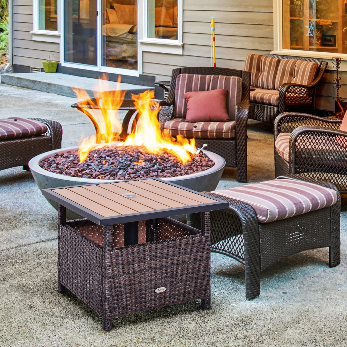 Outsunny 22'' Rattan Wicker Side Table with Steel Frame, Umbrella Insert Hole, Sand Bag for Outdoor, Patio, Garden, Backyard, Brown Outsunny