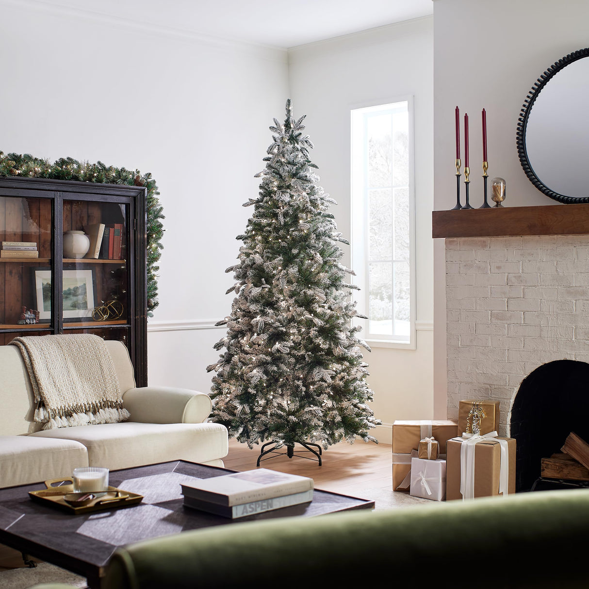 National Tree 7.5 Foot "Feel Real" Snowy Everest Fir Medium Tree with 450 Clear Lights, Hinged (PEV3-311-75) National Tree Company