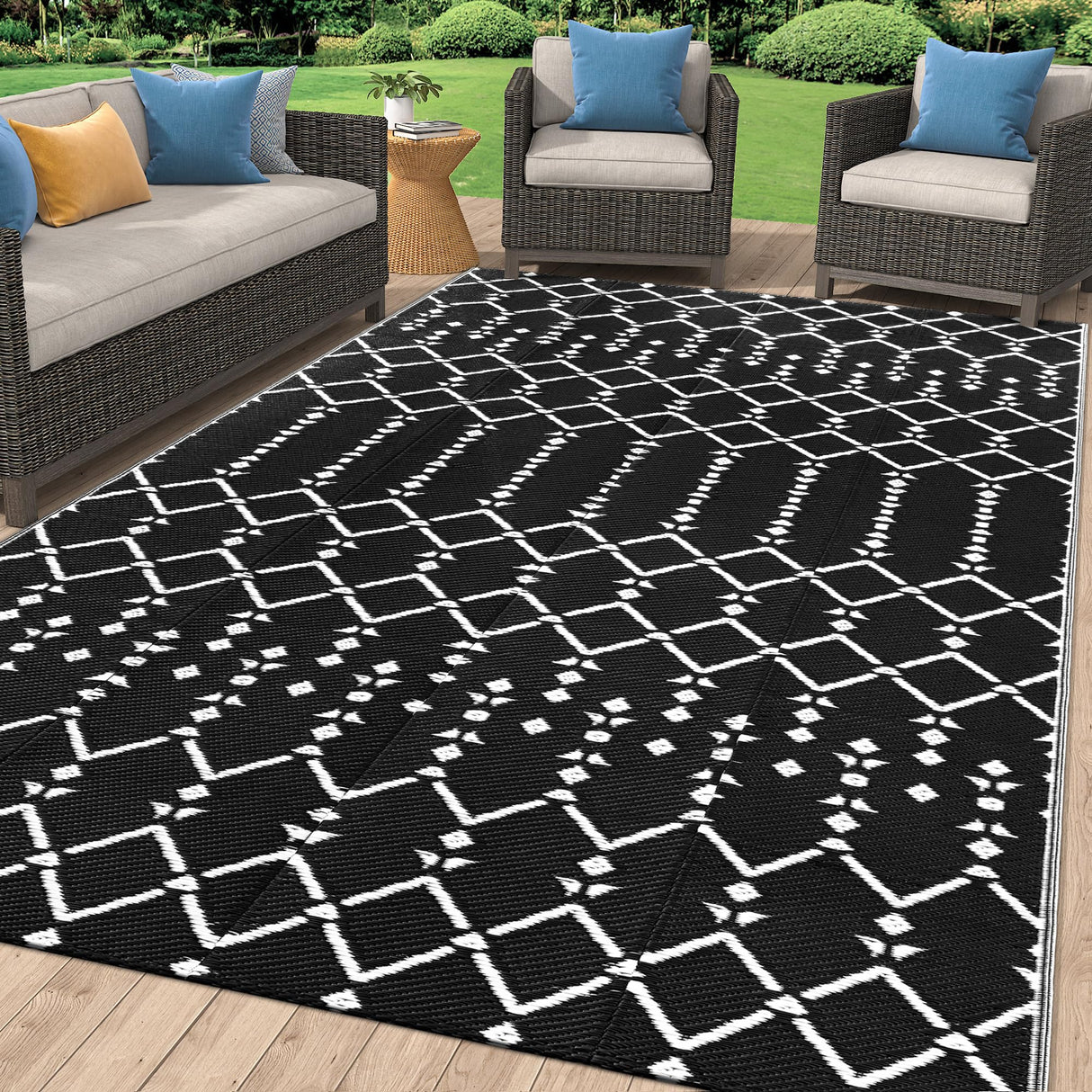 Smiry Outdoor Rug 5x8 ft, Waterproof Reversible Plastic Straw Rugs, Boho Outdoor Area Rug, Outside Floor Mat for Patio, Backyard, Deck, Picnic, Beach, Camping, Black Smiry