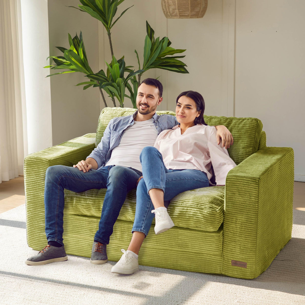 MAXYOYO Convertible Sofa Bed, Pull Out Loveseat Sleeper Sofa, 2 in 1 Folding Couch Bed, Fold Out Floor Couch with Pillows for Living Room Bedroom Lounge, Green MAXYOYO