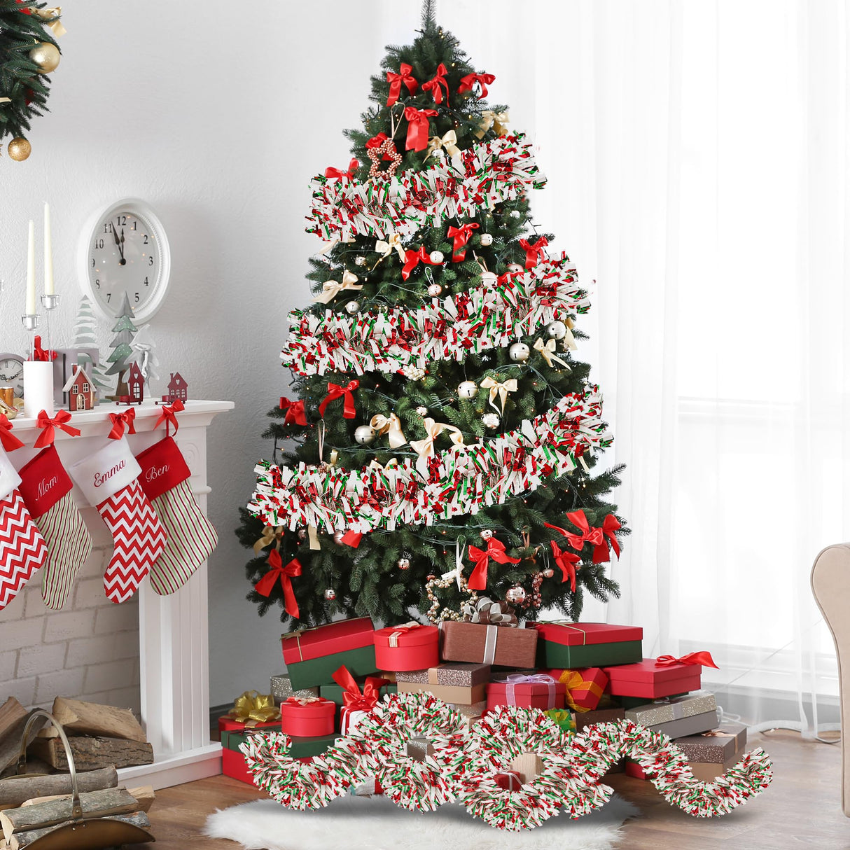 Sggvecsy 49.2Ft Christmas Green Red White Tinsel Garland Xmas Tree Decorations Christmas Metallic Twist Garland Ceiling Hanging Decorations for New Year Party Birthday Holiday Indoor Outdoor Supplies Sggvecsy