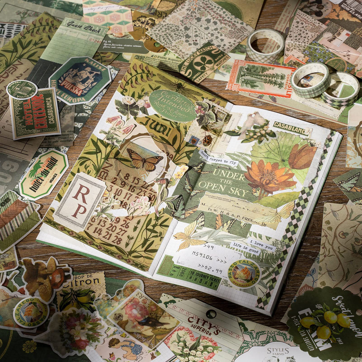 JOYCHOIC Vintage Junk Journal Supplies Aesthetic Journaling Kit, Scrapbook Papers Stickers Large Collection for Bullet Scrapbooking Materials, Planner DIY Arts Craft Collage, Adults JOYCHOIC