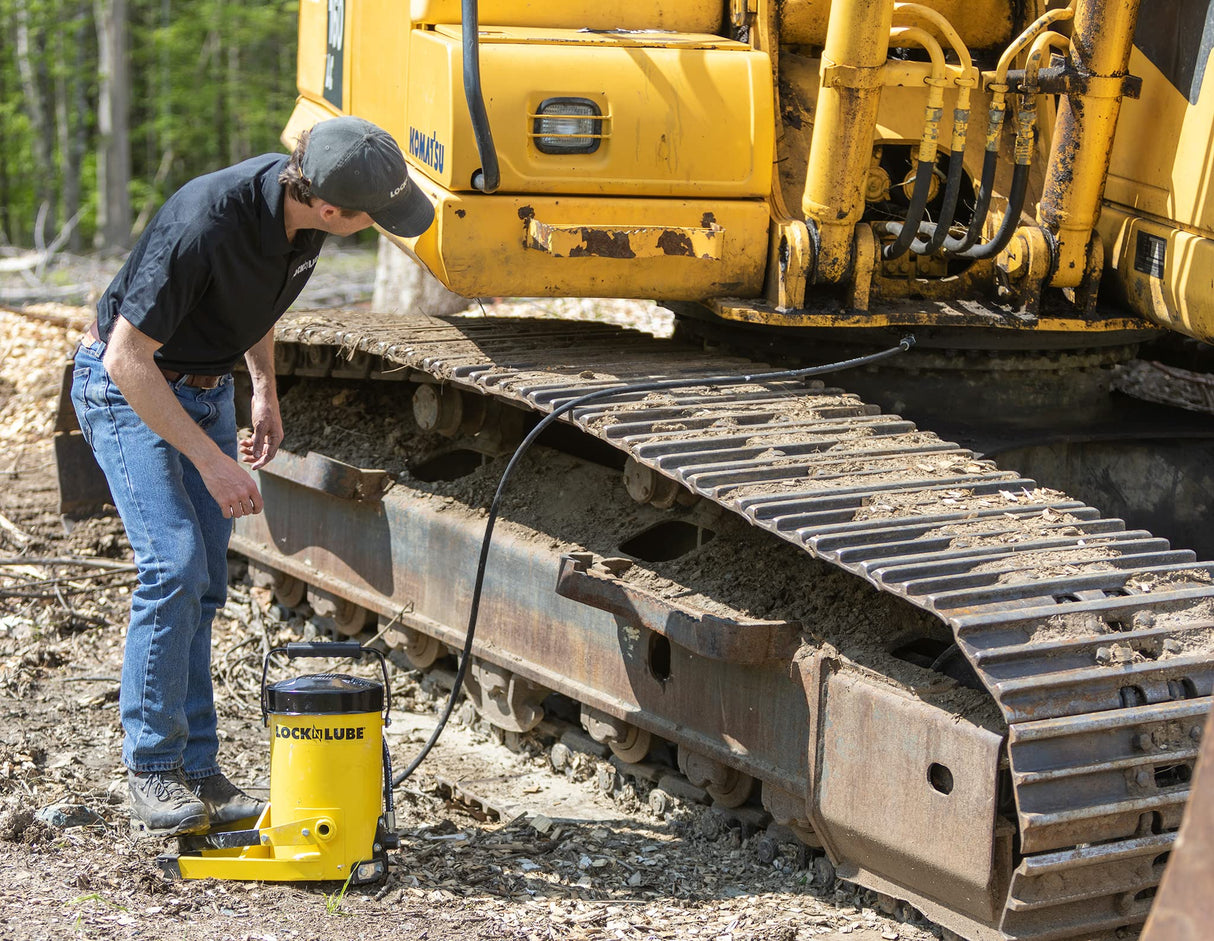 G. Gun Grease Gun - Quick and Easy Greasing - 10 Foot Flex Hose - LockNLube Grease Coupler Included - no Mess, no Waste - Industrial Strength Construction - 10,000 Psi Foot Operated LockNLube