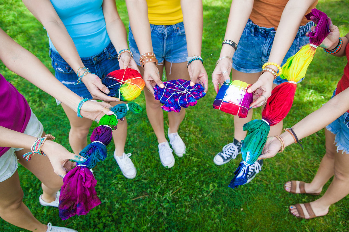 Tulip One-Step Tie-Dye Kit Extra Large Block Party 16 oz Easy Squeeze Bottles, All-in-1 Kit for Group Activity Tie-Dye, 6, Vibrant Colors Tulip