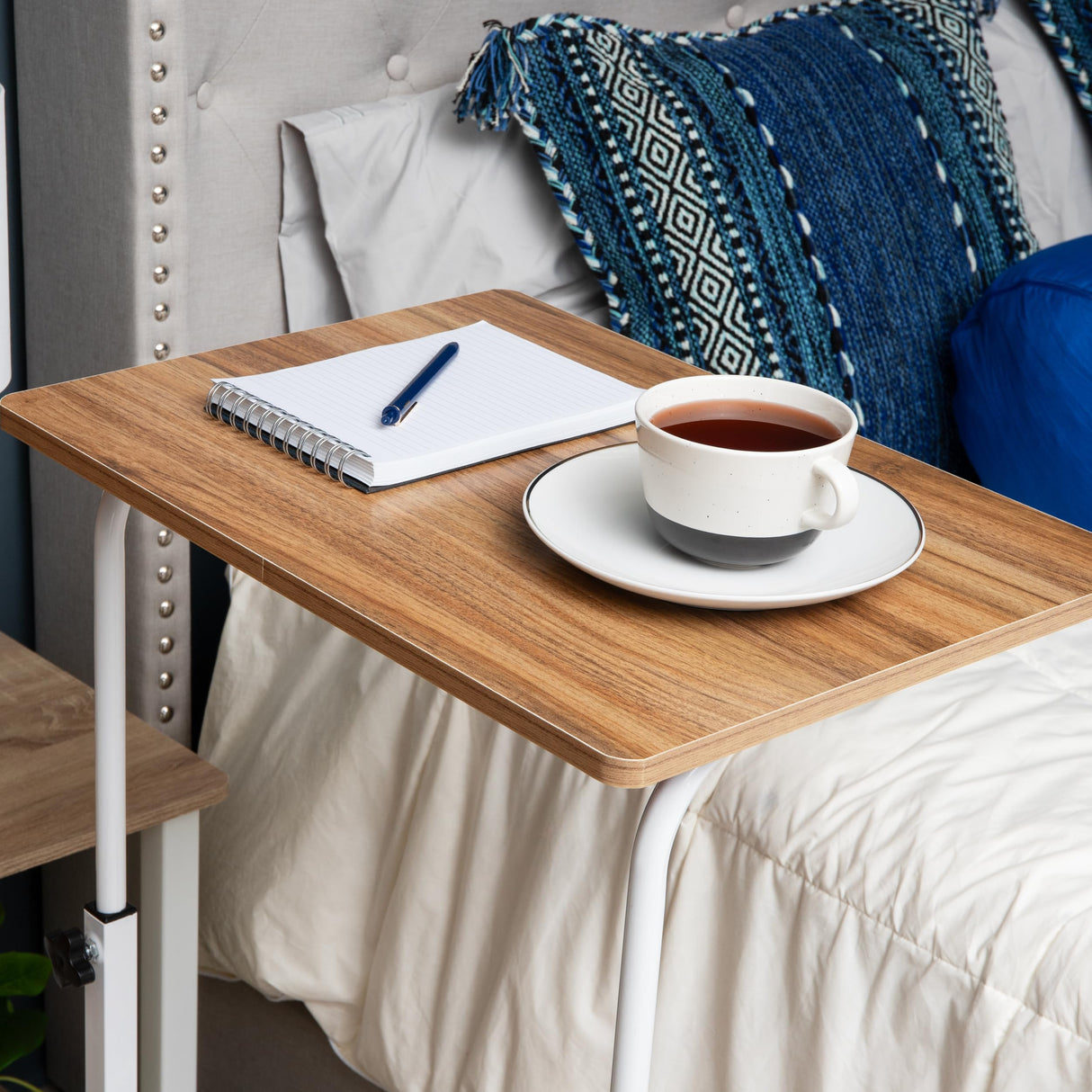 Mind Reader Woodland Collection, Mobile Sit/Stand Laptop Desk, Adjustable, Lockable Casters, Portable, 21.75" L x 15.75" W x 33" H, White Mind Reader