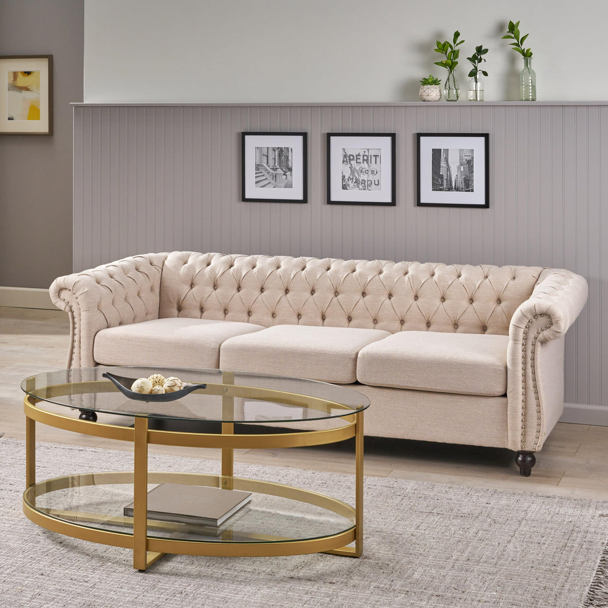 roomfitters Elegant Chesterfield Sofa with Fabric Upholstery and Turned Legs, Luxurious Sofa for Living Room and Bedroom, Beige Fabric roomfitters