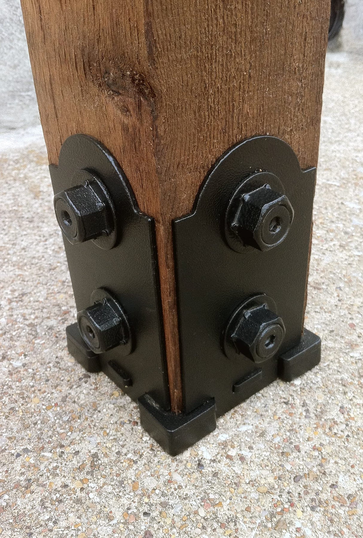 Ozco Building Products 56607 Laredo Sunset 4x4 Post Base Kit, (1 per Pack) , Black Ozco Building Products