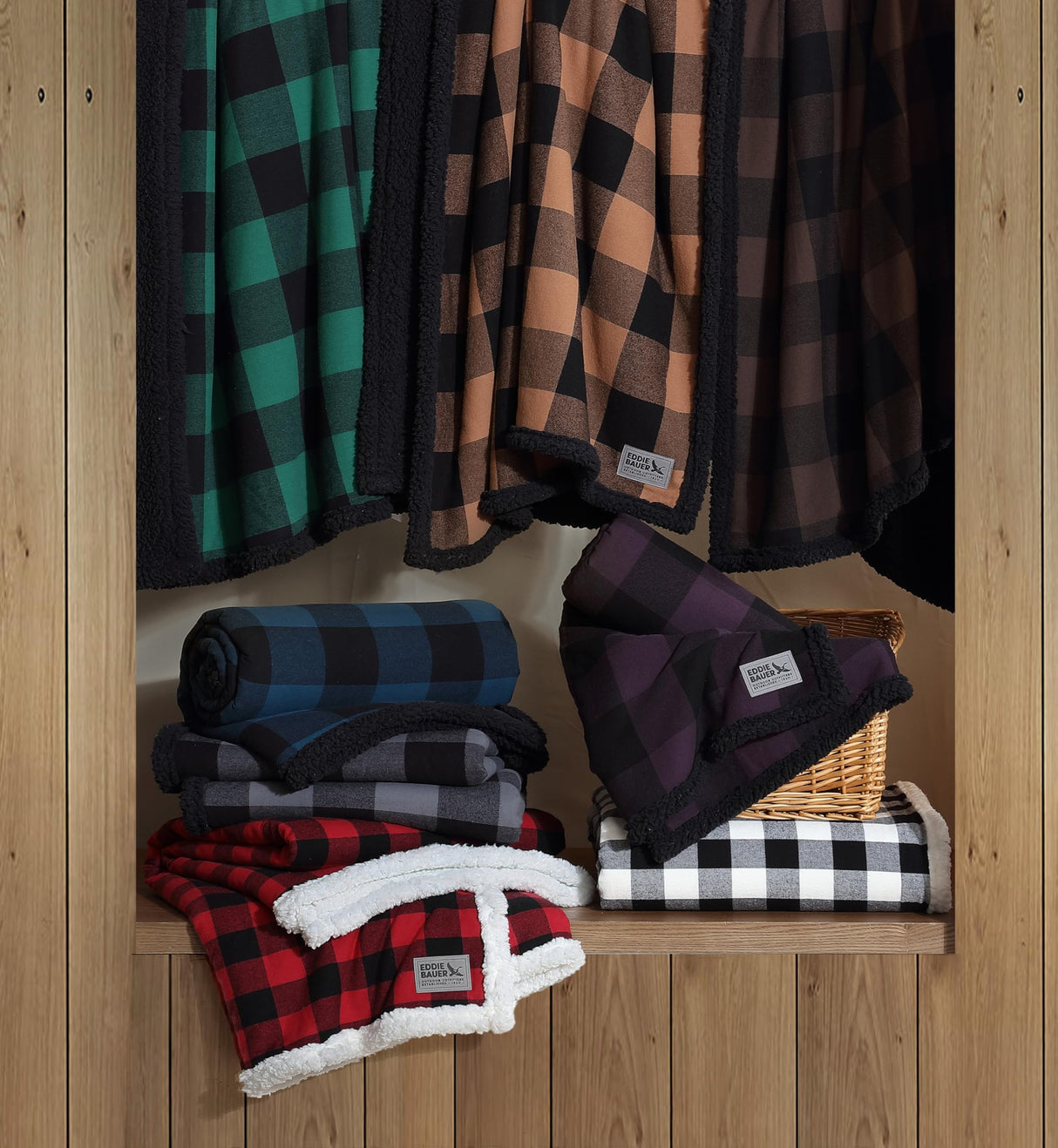 Eddie Bauer - Throw Blanket, Reversible Sherpa Fleece Bedding, Home Decor for All Seasons (San Juan Oyster, Throw) Eddie Bauer