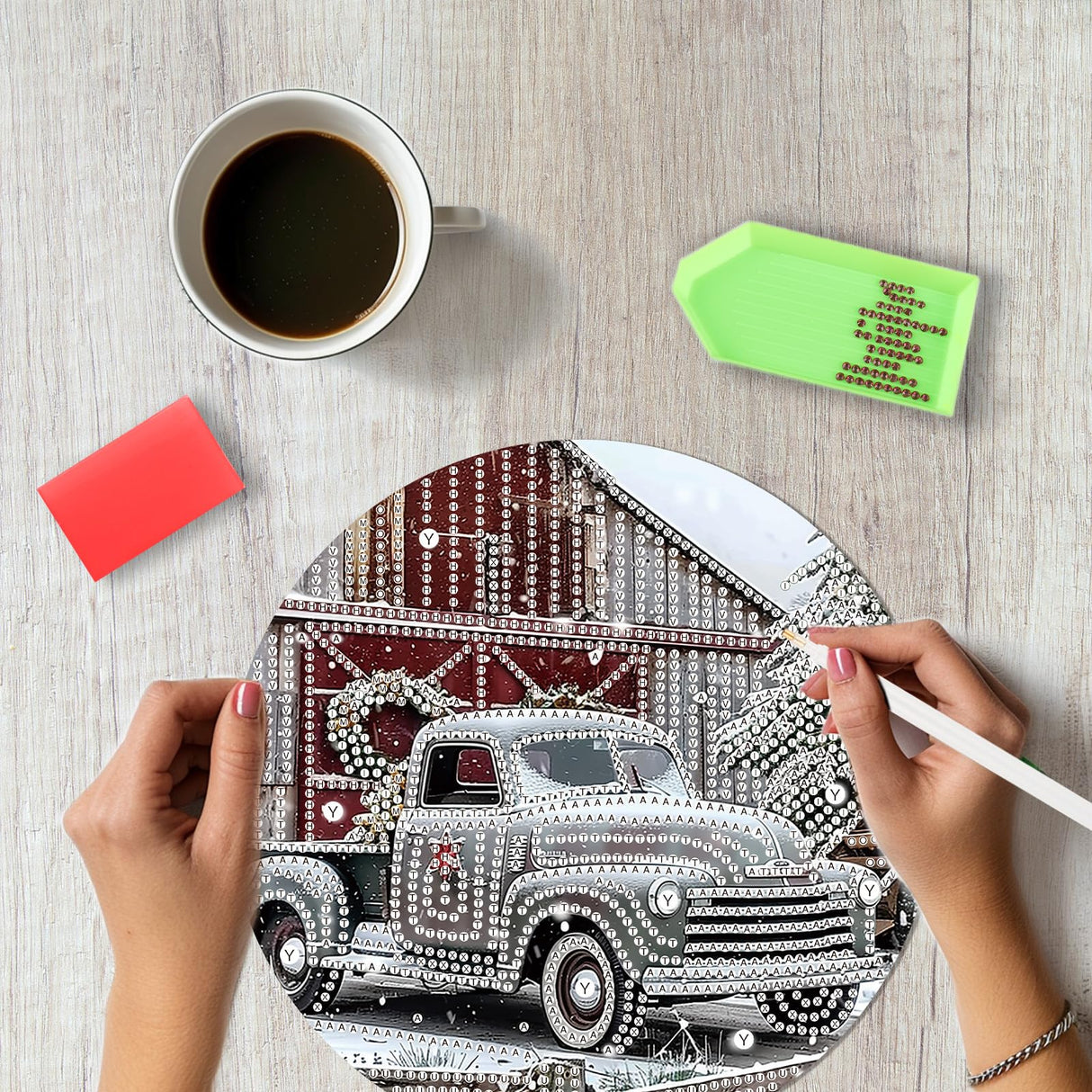 SENQAO Christmas Diamond Art Hanging Kits for Adults Kids, Farmhouse Truck Diamond Art Suncatchers, 5D Special Shape Diamond Painting Pendant Window Ornament Gifts for Home Door Wall Decor SENQAO