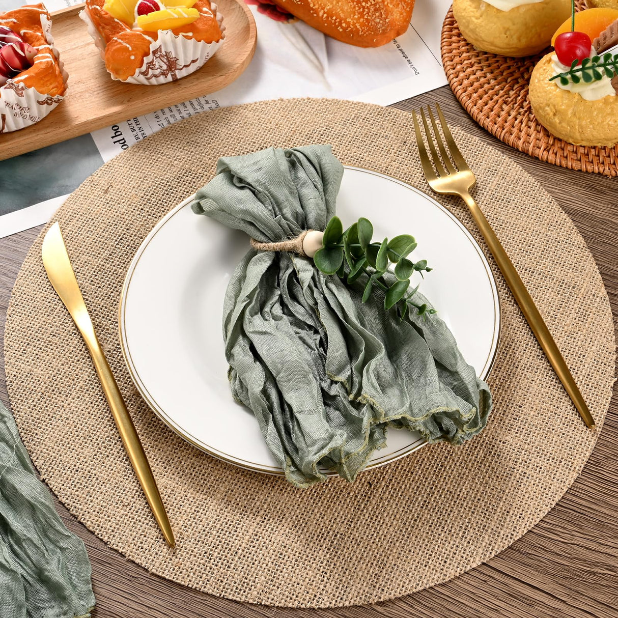 Round Burlap Placemats Set of 30 Boho Braided Table Mats Rustic Farmhouse Woven Placemat Brown Circle Heat Resistant Jute Placemats for Wedding Party Kitchen Dining Table Decor - 12 Inch MAKCNMYM