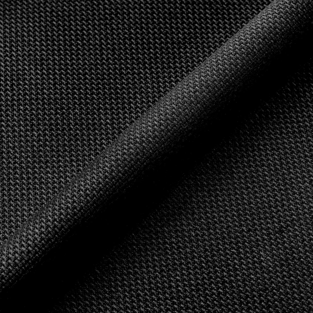 DMC Charles Craft Gold Standard Aida 14 Count 15"X18" Box, Black DMC