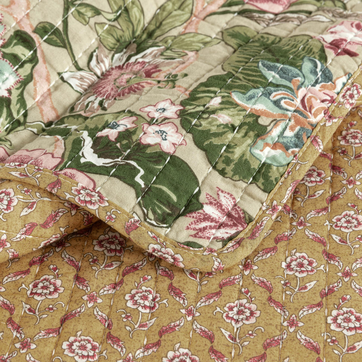 Chezmoi Collection Delaney 3-Piece Floral Patchwork Pre-Washed 100% Cotton Quilt Set, King Chezmoi Collection