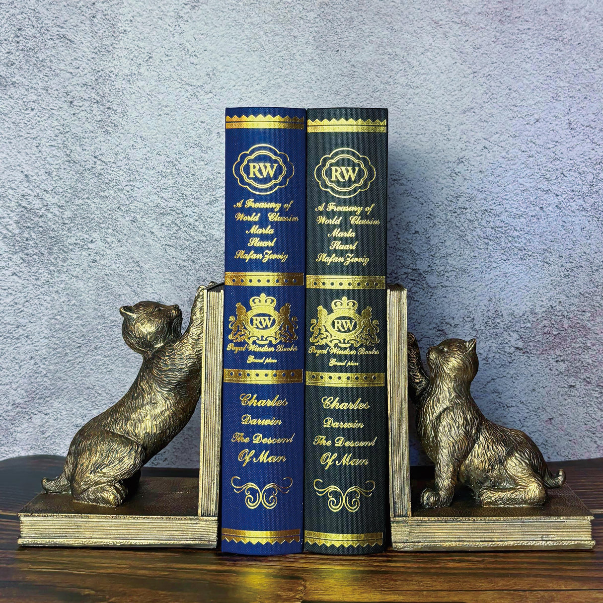 Book Ends for Shelves to Hold Books Heavy Duty,Decorative Bookend for Bookshelf Décor,Cute Animal Cat Book Stopper Cat Statues for Home, Office Desk Decoration,1pair Mervkis