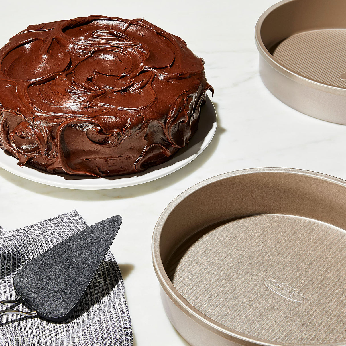 OXO Good Grips Non-Stick Pro Round Cake Pan 9 Inch OXO