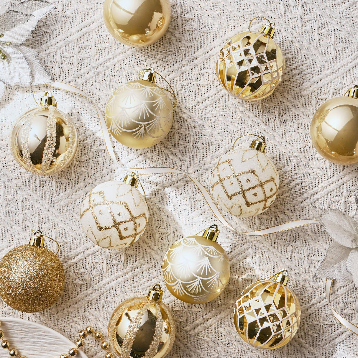 Valery Madelyn Christmas Ornaments Set, 30ct 2.36 Inches White and Gold Shatterproof Christmas Tree Decorations Ball Ornaments Bulk, Elegant Hanging Ornaments for Xmas Holiday Party Decor Valery Madelyn