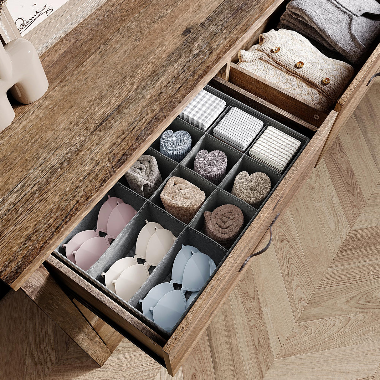 LINSY HOME 7 Drawers Dresser for Bedroom, 47" Wide Rustic Wood Dressers & Chests of Drawers, Modern Farmhouse Storage Dresser with Antique Handles for Closet, Living Room, Hallway, Rustic Brown LINSY HOME