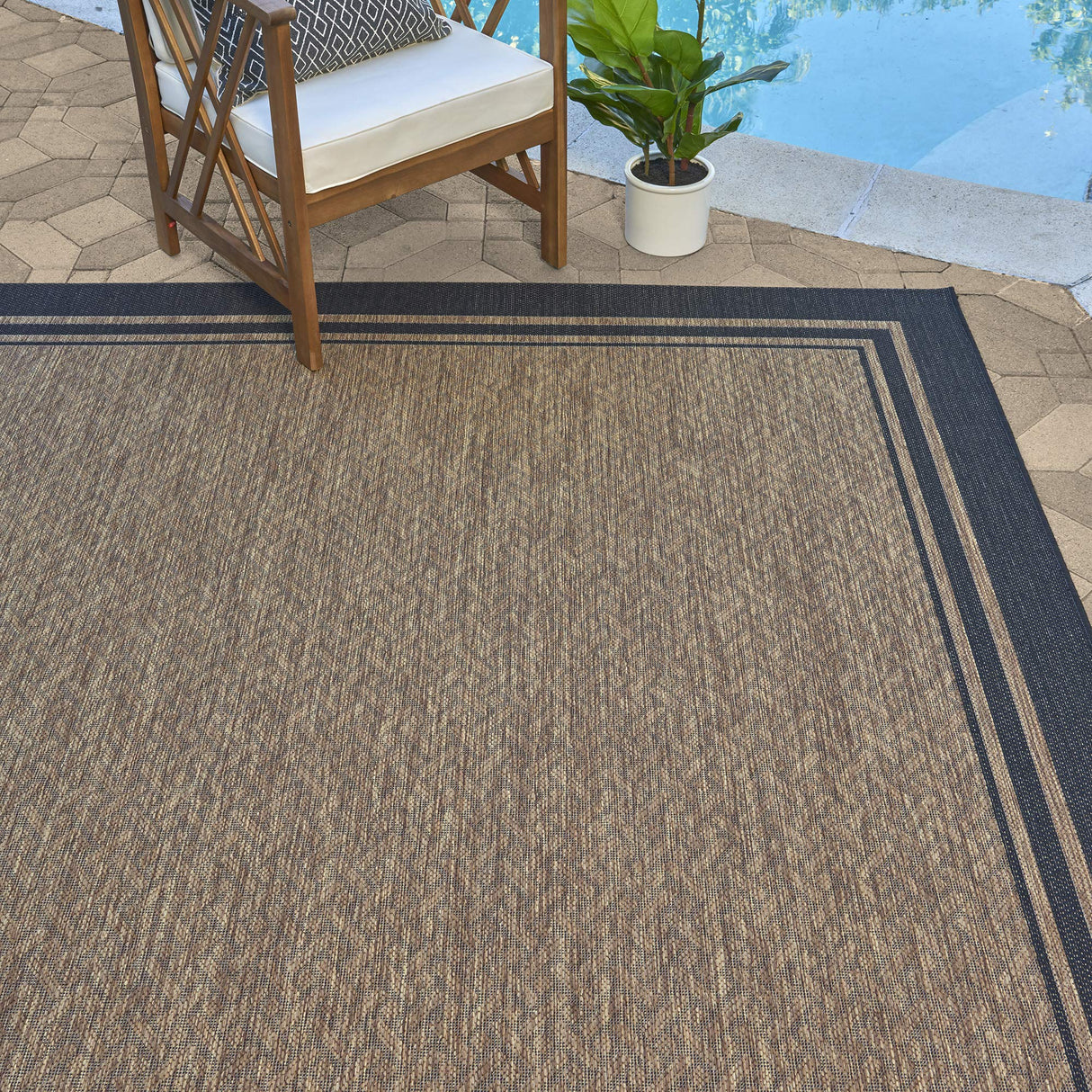 Gertmenian Indoor Outdoor Classic Flatweave Area Rug, Stain & UV Resistant Carpet, Deck, Patio, Poolside & Mudroom, 8x10 Ft Large, Border, Black Tan, 21515 Gertmenian