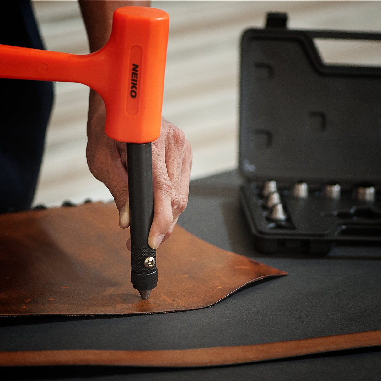 NEIKO 02614A Interchangeable Large Hollow Hole Punch Tool Set, 10 Piece, Gasket Maker, Heavy Duty Gasket Punch Set, Includes Hole Puncher Tool Carrying Case, Leather Punch Set NEIKO