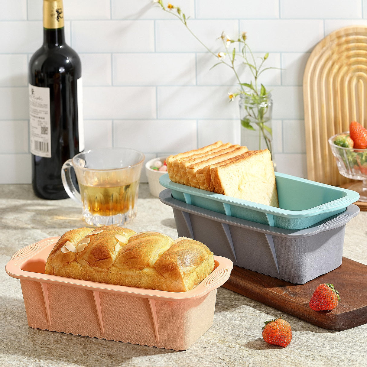 MONGSEW 3PCS Silicone Bread Loaf Pan, Non-Stick Bread Pans for Baking, Easy Release Loaf Pan, Great for Homemade Bread, Cakes, Brownies, Dishwasher Safe (3 Colors, Nesting Design) MONGSEW