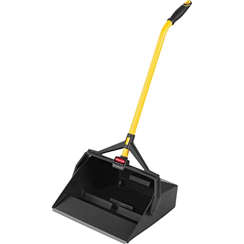 Rubbermaid Commercial Products Maximizer Wet/Dry Debris Dustpan with Hanger Bracket, Black, Outdoor/Indoor For Wet and Dry Floor Cleaning, Compatible Rubbermaid Commercial Products