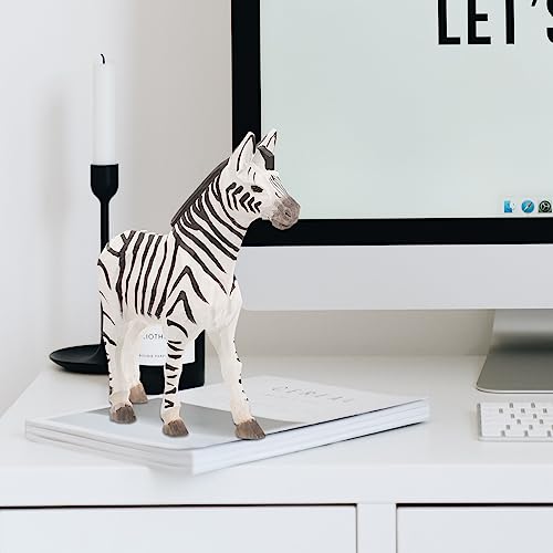 Dining Table Decor Wooden Zebra Figurines Carving Zebra Statue Handmade Animal Sculpture Wood Carving Horse Ornament African Wild Animal Statues for VILLCASE