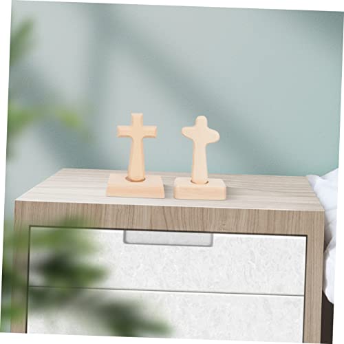 Yardenfun 2pcs Christian Cross Stand up Cross Desktop Cross Decorations Crucifix Handheld Cross Jesus Cross Charms Wooden Cross Ornament Wood Cross Yardenfun