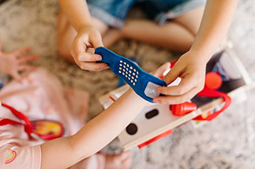 Melissa & Doug PAW Patrol Marshall's Wooden Rescue EMT Caddy (14 Pieces) - PAW Patrol Take-Along Pretend Play First Responder Rescue Kit, PAW Patrol Melissa & Doug