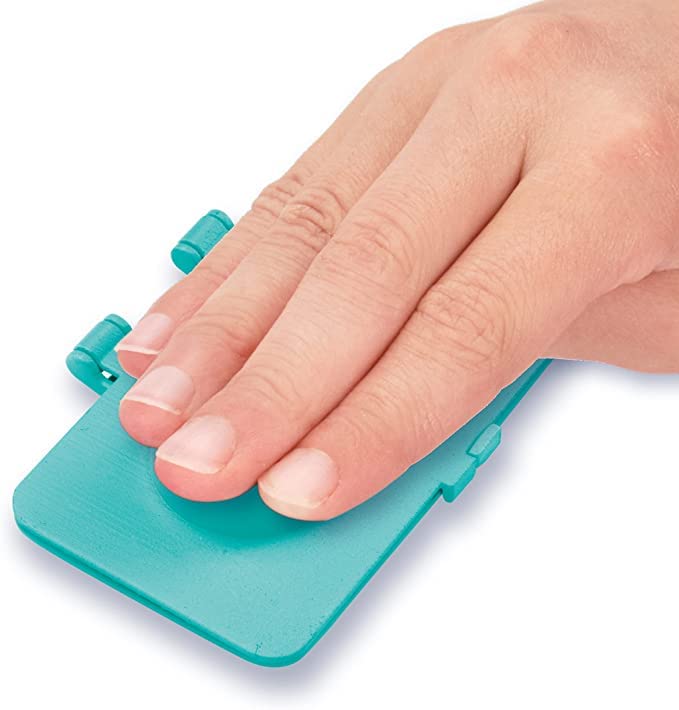 Cra-Z-Art Softee Dough Crazy Shakes Milkshake Playset, Modeling Dough Play Toy for Kids Ages 3 Years and Up Cra-Z-Art