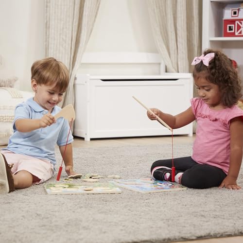 Melissa & Doug Magnetic Wooden Fishing Game and Puzzle With Wooden Ocean Animal Magnets - Magnetic Fishing Game, Ocean Animals Chunky Puzzle For Melissa & Doug