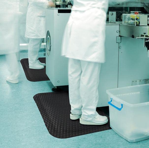 American Floor Mats Hog Heaven Premium 7/8" Black & Yellow Border 3' x 5' Nitrile Backed Anti-Fatigue Comfort Mat American Floor Mats