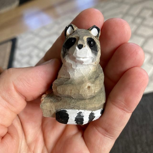 Selsela Raccoon Wood Ornament Hanging Animal Figurine Handmade Carved Decoration Selsela