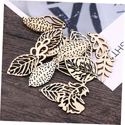 Abaodam 50Pcs Christmas Stickers Flower centerpieces Wooden Decor Christmas Unfinished Wooden Ornaments DIY Wood Leaf Cutouts Christmas Wood Chips Abaodam