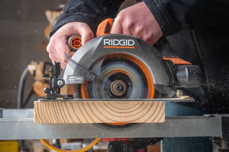 Ridgid 18V SubCompact Brushless Cordless 6 1/2 in. Circular Saw (Tool Only) R8656B RIDGID