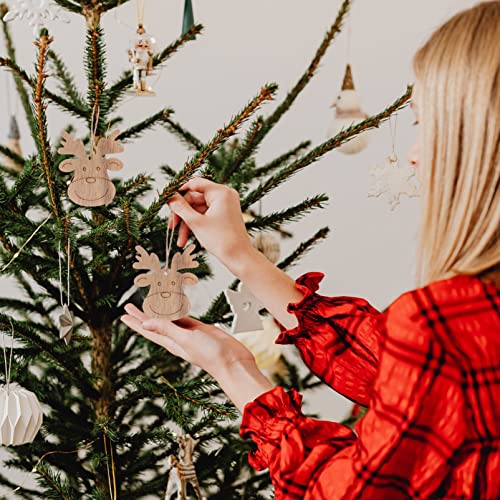 SEWACC 40Pcs Wooden Deer Head Christmas Ornaments Hanging Wooden Blank Reindeer Pendant DIY Unfinished Christmas Tree Hanging Slices with Ropes for SEWACC