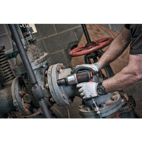 Ingersoll Rand 2135QXPA 1/2" Drive Air Impact Wrench, Quiet Technology, 1,100 ft-lbs Powerful Nut Busting Torque, Lightweight, Black Ingersoll Rand